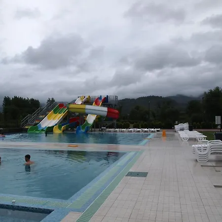 Tulipan Aquapark Hotel Vyshkove