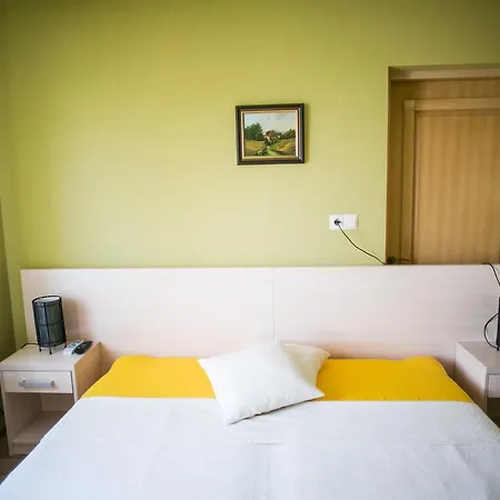 Tulipan Aquapark Hotel 3*