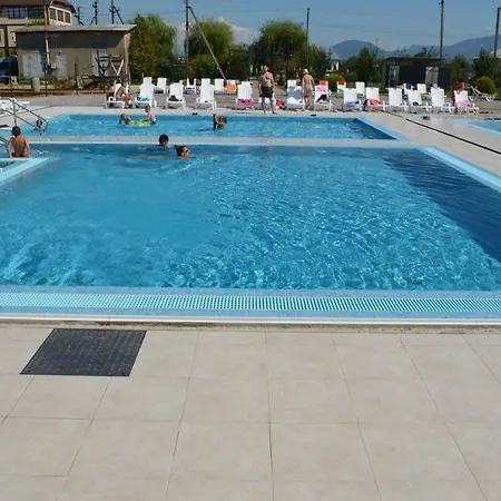 호텔 Tulipan Aquapark Vyshkove