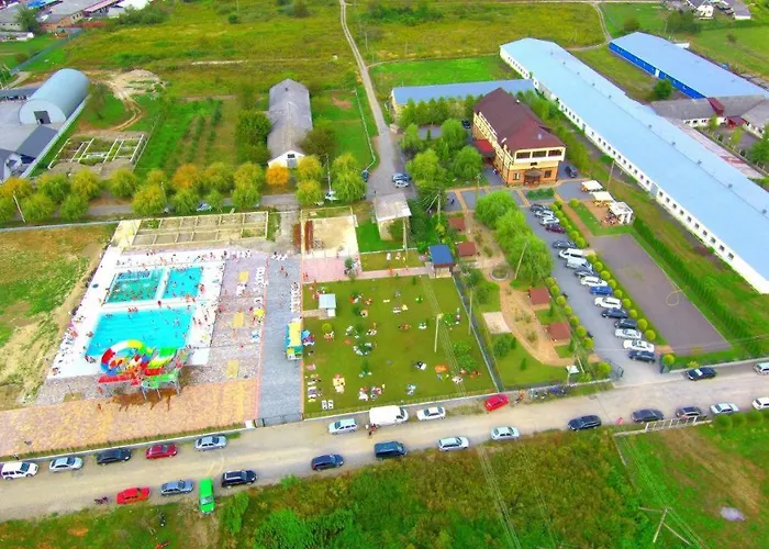 Tulipan Aquapark 酒店 3*