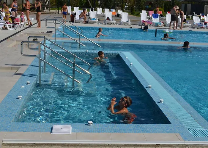 Tulipan Aquapark Otel 3*