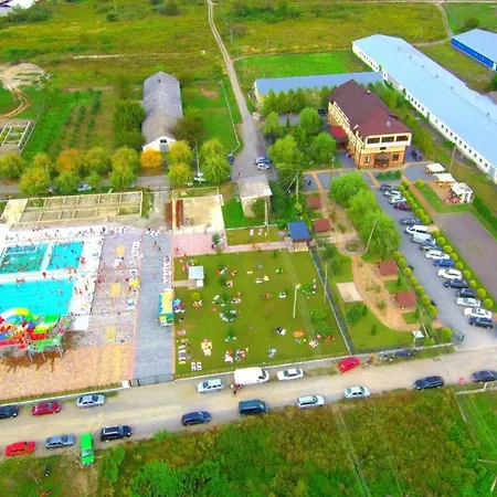 Tulipan Aquapark 酒店 3*